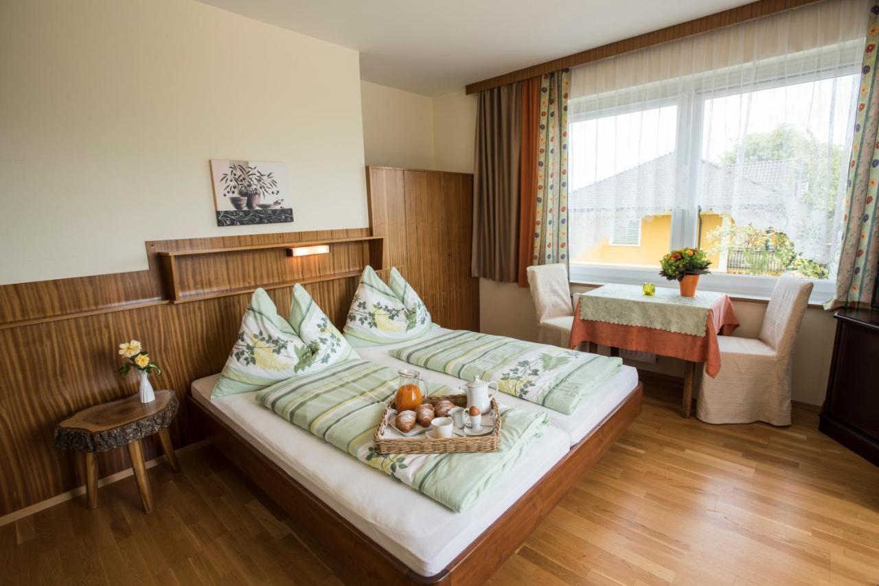 Apartament Gaestehaus Karawankenblick Drobollach am Faakersee Zewnętrze zdjęcie