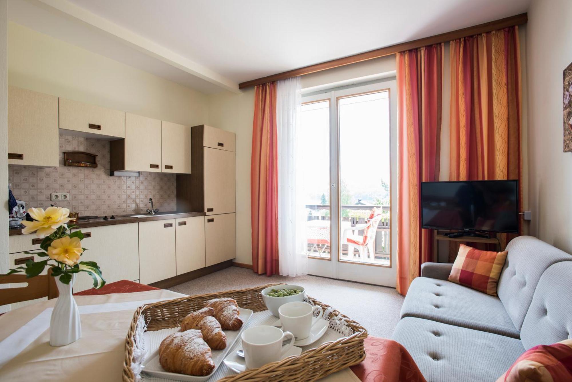 Apartament Gaestehaus Karawankenblick Drobollach am Faakersee Zewnętrze zdjęcie