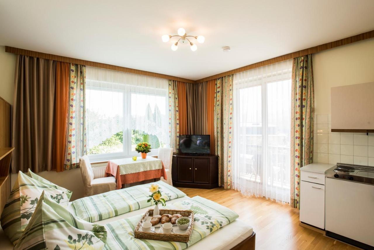 Apartament Gaestehaus Karawankenblick Drobollach am Faakersee Zewnętrze zdjęcie